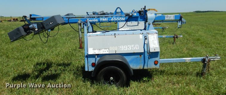 image for item DN0441 Genie TML-4000N  light plant