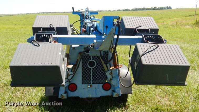 image for item DN0441 Genie TML-4000N  light plant