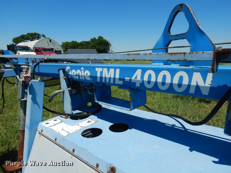 image for item DN0441 Genie TML-4000N  light plant