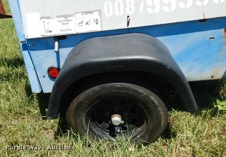 image for item DN0441 Genie TML-4000N  light plant