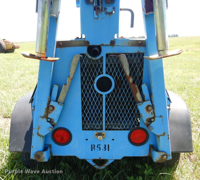 image for item DN0442 Genie TML-4000N  light plant