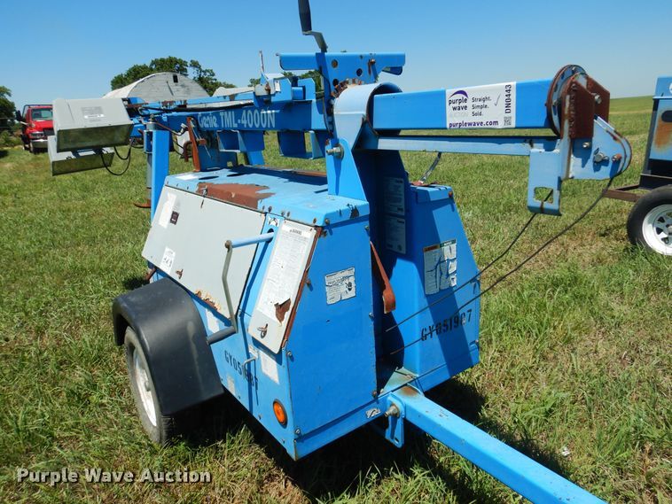 image for item DN0443 Genie TML-4000N  light plant