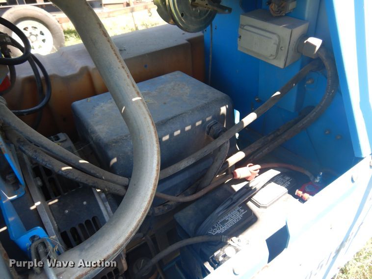 image for item DN0443 Genie TML-4000N  light plant