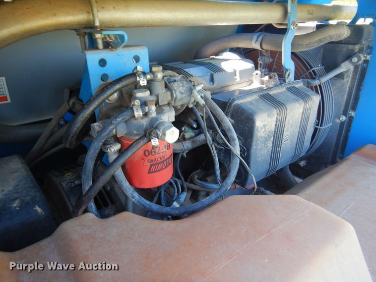 image for item DN0443 Genie TML-4000N  light plant