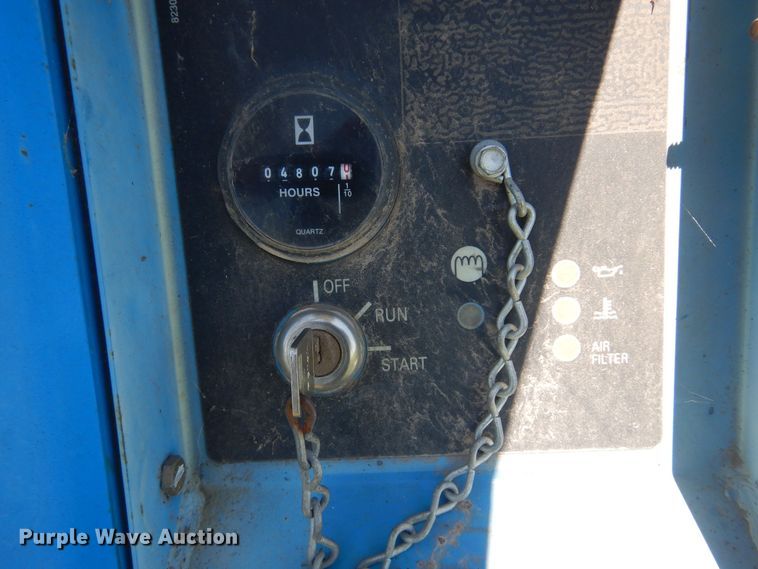 image for item DN0443 Genie TML-4000N  light plant