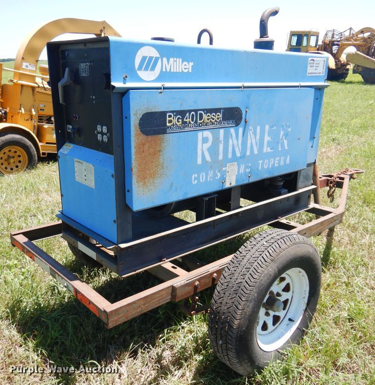 image for item DN0444 Miller Big 40  welder/generator