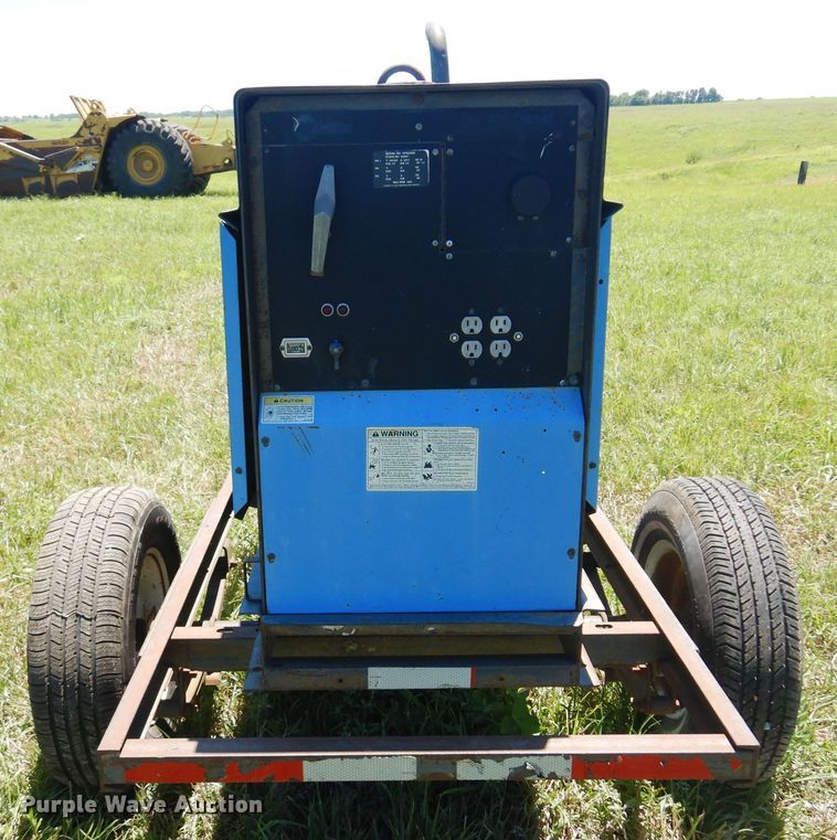 image for item DN0444 Miller Big 40  welder/generator