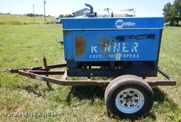image for item DN0444 Miller Big 40  welder/generator