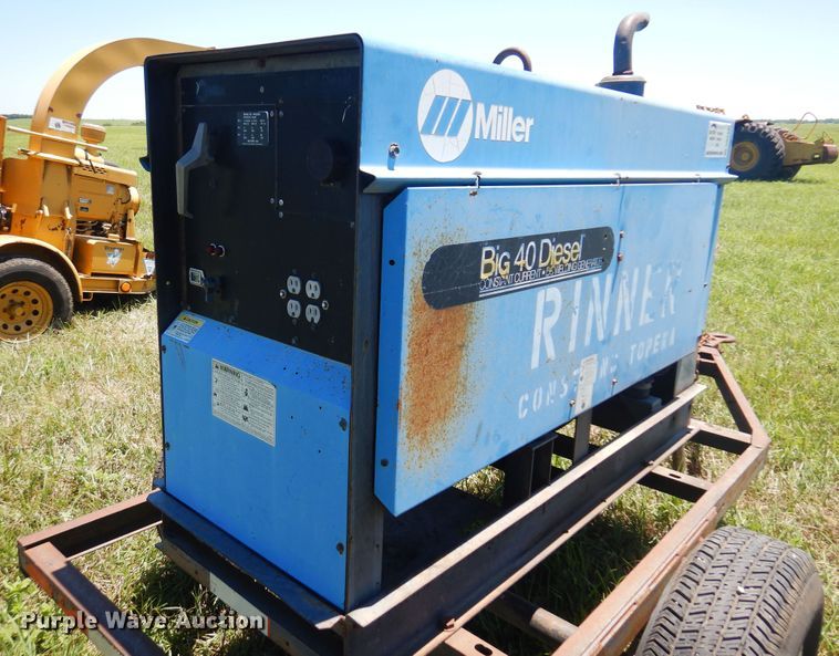 image for item DN0444 Miller Big 40  welder/generator