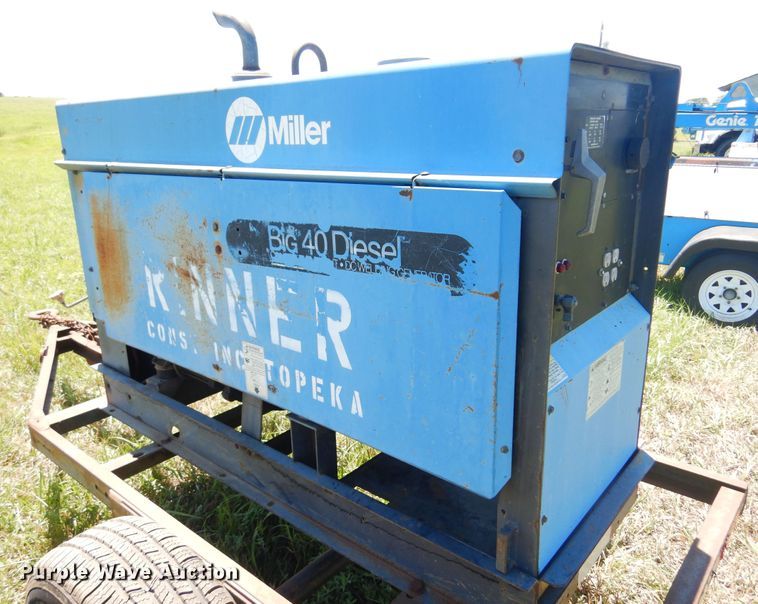image for item DN0444 Miller Big 40  welder/generator