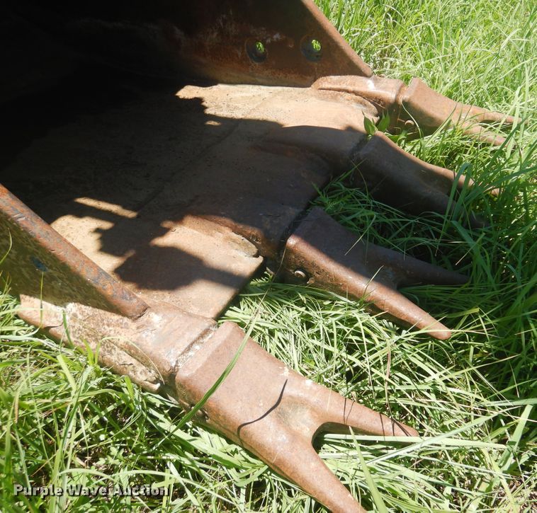 image for item DN0450 1998 Caterpillar 325B L excavator