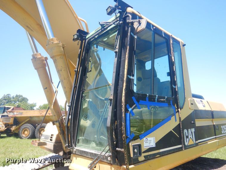 image for item DN0450 1998 Caterpillar 325B L excavator