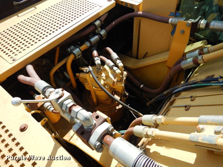 image for item DN0450 1998 Caterpillar 325B L excavator