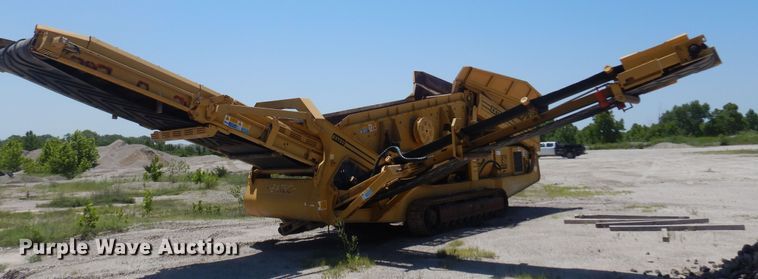 image for item DN0454 2006 Extec E7  screening plant