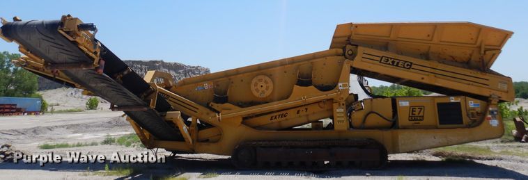 image for item DN0454 2006 Extec E7  screening plant