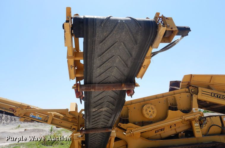 image for item DN0454 2006 Extec E7  screening plant