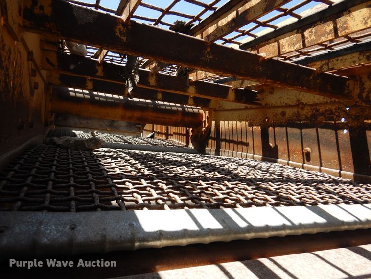 image for item DN0454 2006 Extec E7  screening plant