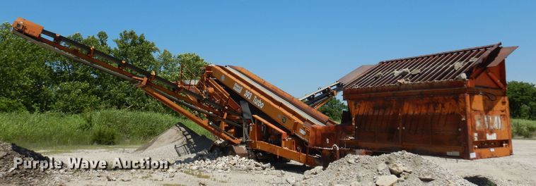 image for item DN0457 1998 Finlay 393 Turbo  screening plant