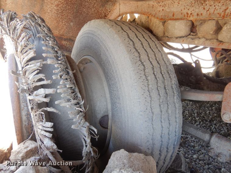 image for item DN0457 1998 Finlay 393 Turbo  screening plant