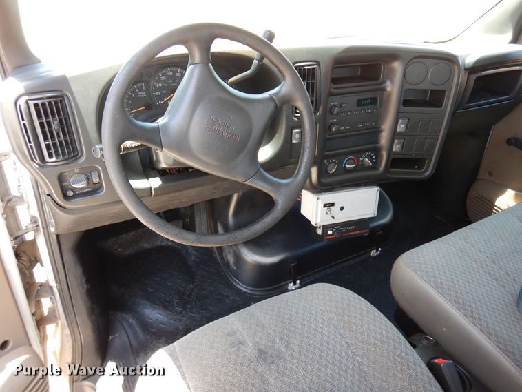 image for item DJ0820 2004 GMC C4500  sewer rodder truck