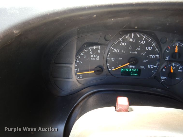 image for item DJ0820 2004 GMC C4500  sewer rodder truck