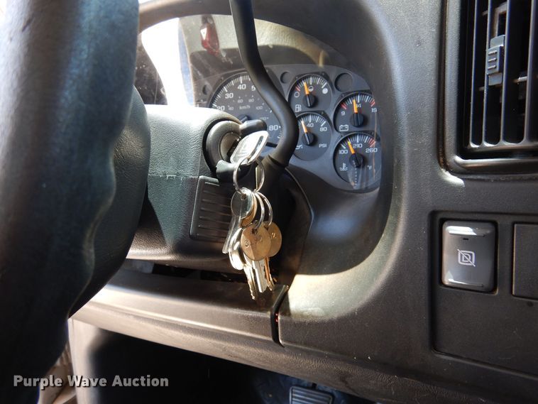 image for item DJ0820 2004 GMC C4500  sewer rodder truck