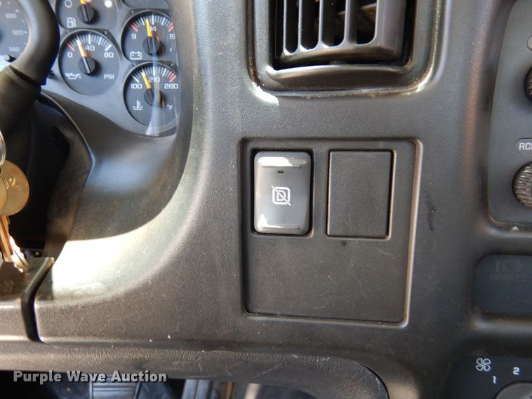 image for item DJ0820 2004 GMC C4500  sewer rodder truck