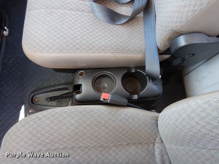 image for item DJ0820 2004 GMC C4500  sewer rodder truck