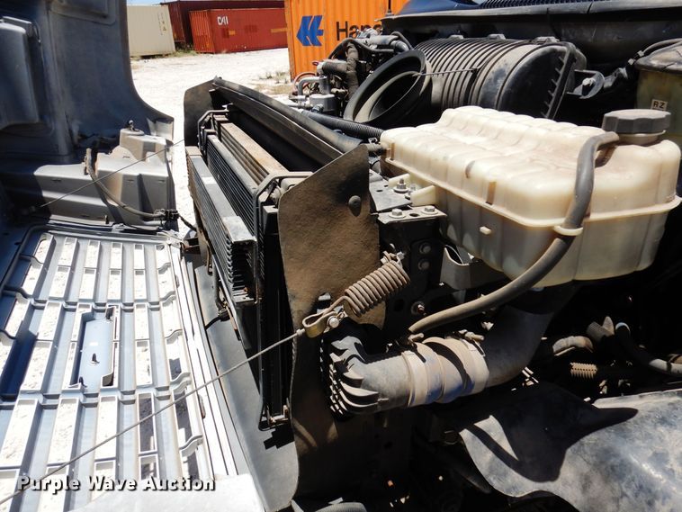 image for item DJ0820 2004 GMC C4500  sewer rodder truck