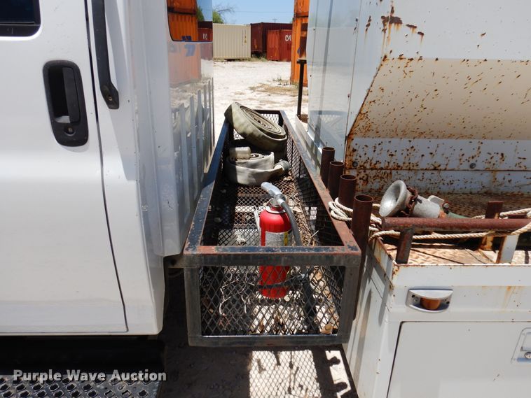 image for item DJ0820 2004 GMC C4500  sewer rodder truck