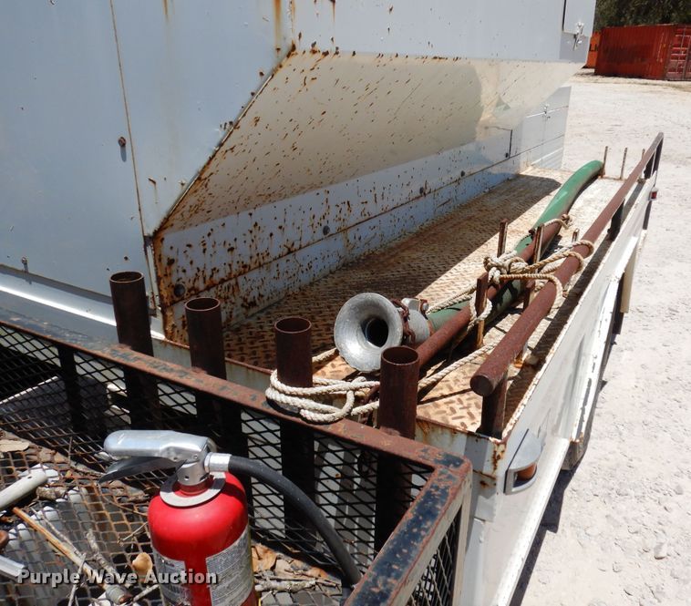 image for item DJ0820 2004 GMC C4500  sewer rodder truck