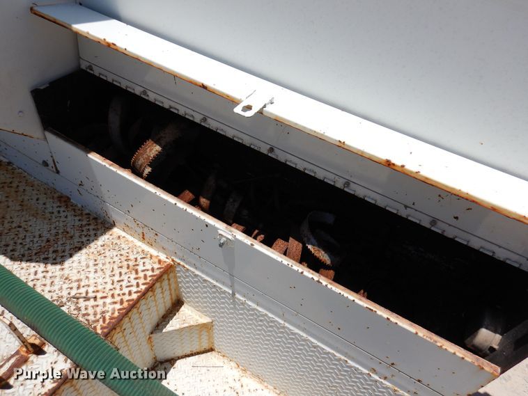 image for item DJ0820 2004 GMC C4500  sewer rodder truck