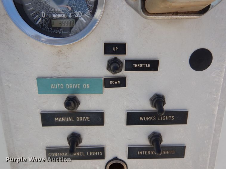 image for item DJ0820 2004 GMC C4500  sewer rodder truck