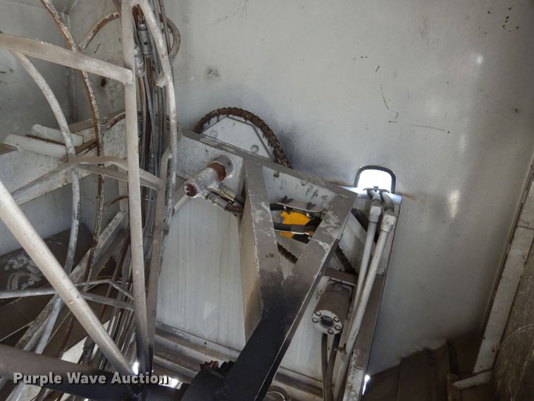 image for item DJ0820 2004 GMC C4500  sewer rodder truck