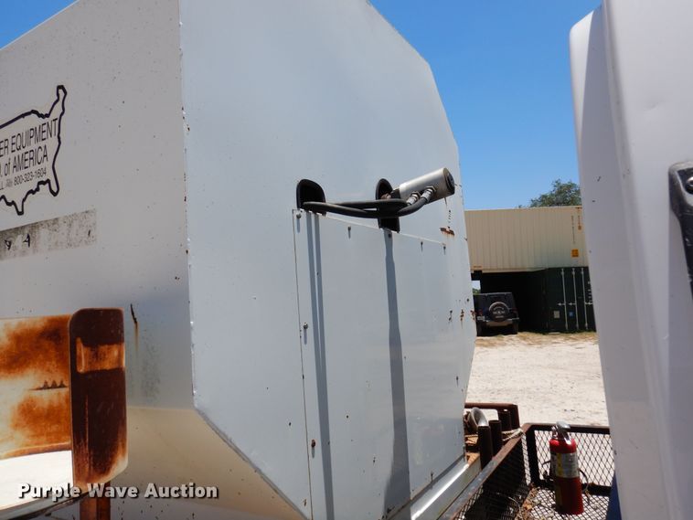 image for item DJ0820 2004 GMC C4500  sewer rodder truck