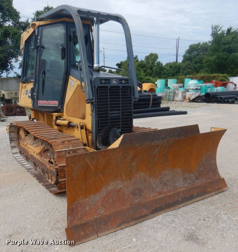 image for item DJ3835 2006 John Deere 650J XLT  dozer