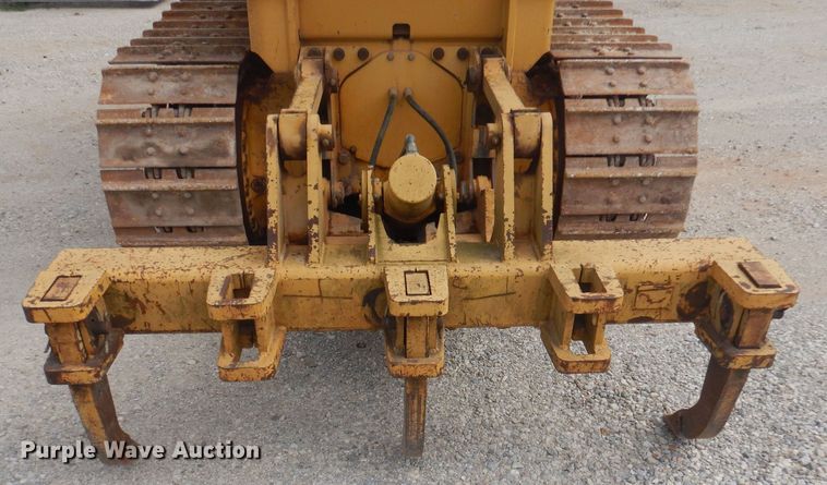 image for item DJ3835 2006 John Deere 650J XLT  dozer