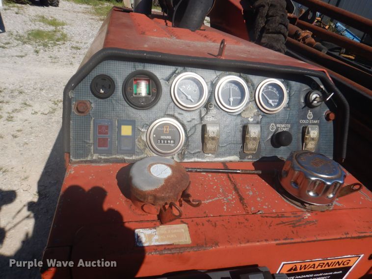 image for item DJ3838 2000 Ditch Witch JT920L  directional boring unit