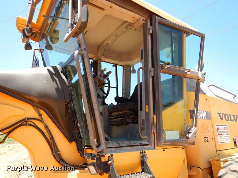 image for item DK0367 Volvo G990  motor grader