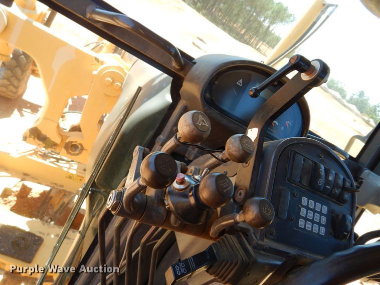 image for item DK0367 Volvo G990  motor grader