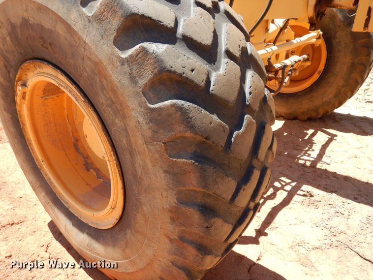 image for item DK0367 Volvo G990  motor grader