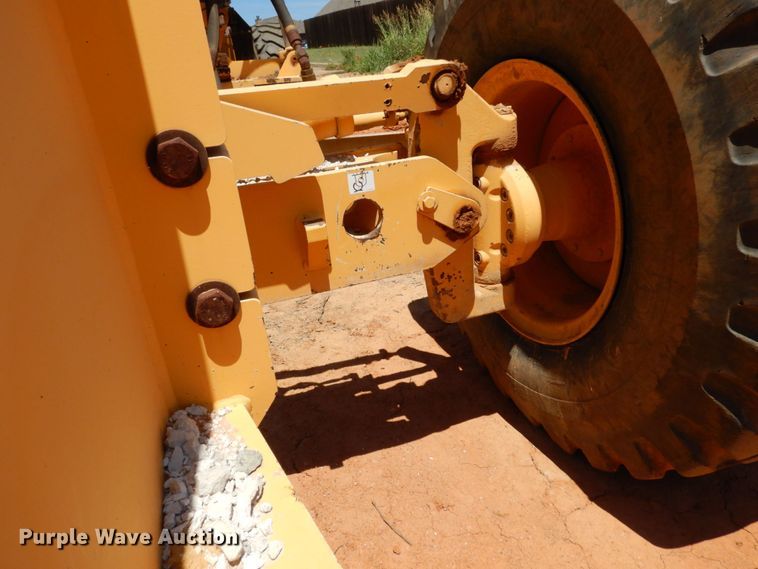 image for item DK0367 Volvo G990  motor grader