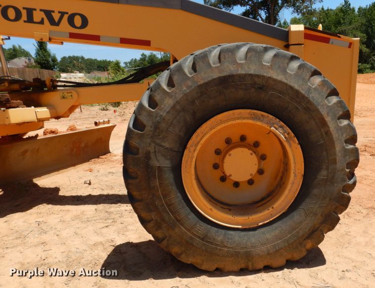 image for item DK0367 Volvo G990  motor grader