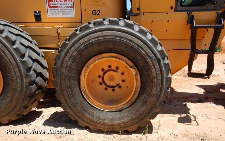 image for item DK0367 Volvo G990  motor grader