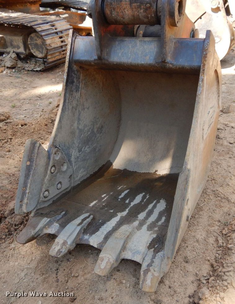 image for item DK0387 1998 Komatsu PC200LC-6LE  excavator