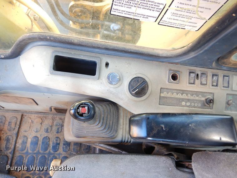 image for item DK0387 1998 Komatsu PC200LC-6LE  excavator