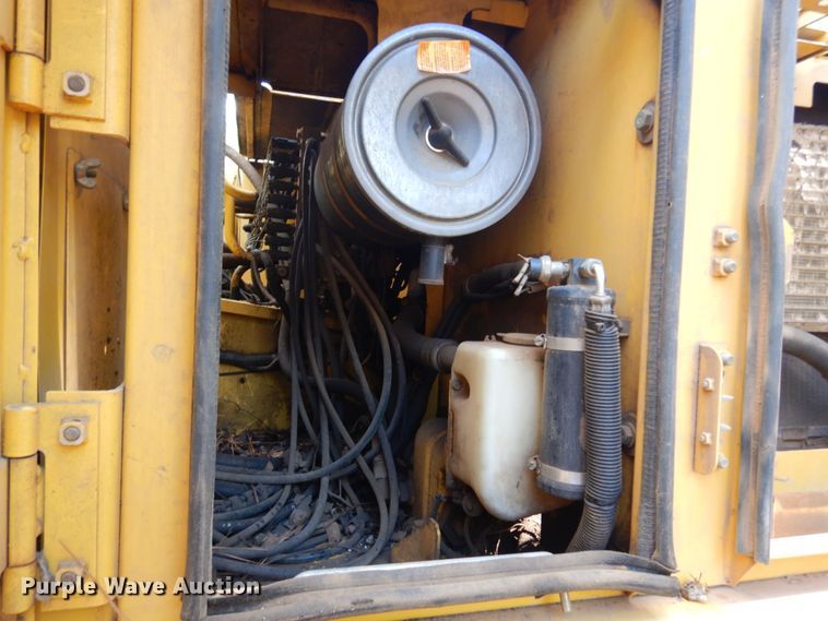 image for item DK0387 1998 Komatsu PC200LC-6LE  excavator