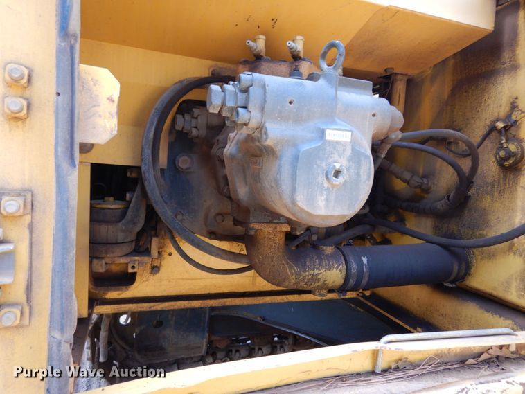 image for item DK0387 1998 Komatsu PC200LC-6LE  excavator