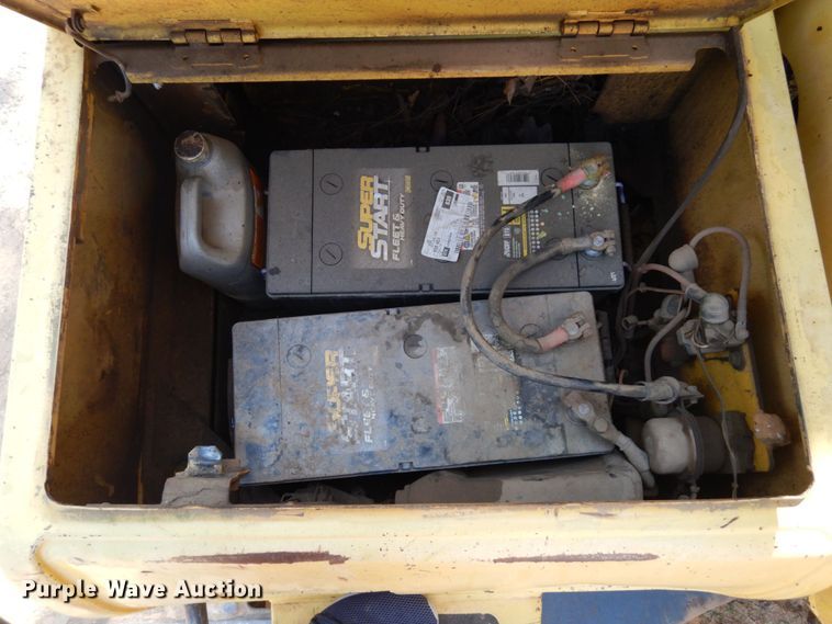 image for item DK0387 1998 Komatsu PC200LC-6LE  excavator