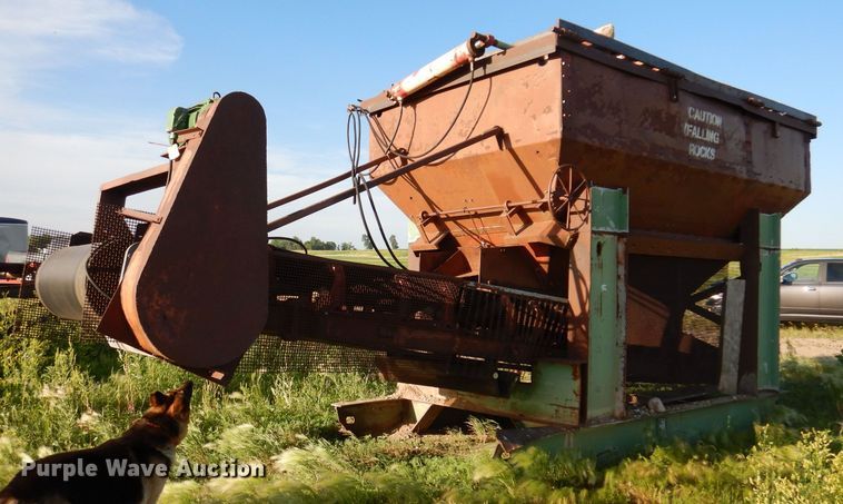 image for item DK2011 Hopper feeder